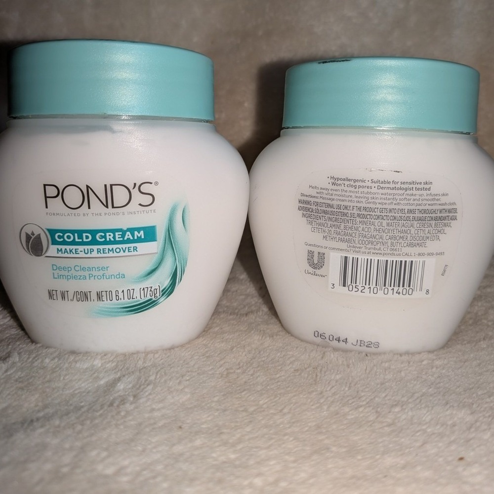 2ct NEW Ponds Full 6.1oz Sensitive Skin Cream Deep Cleanser Nourishing Hydration